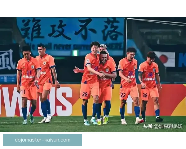 中超精彩瞬间：本轮比赛进球与战术较量表现亮眼