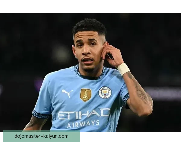 世界杯新星榜持续引发关注，年轻球员表现备受期待