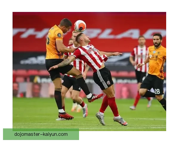 乌拉圭队边路速度持续提升，进攻威胁正在加大